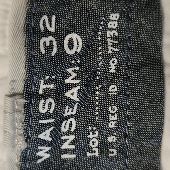 Men's J.Crew shorts - Picture 2 of 4